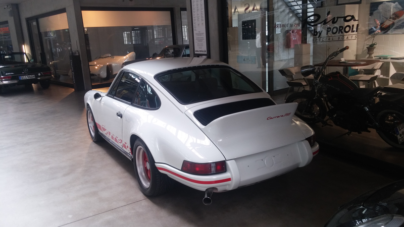 Illustration for article titled Dusseldorf Classic Car Remise Photodump